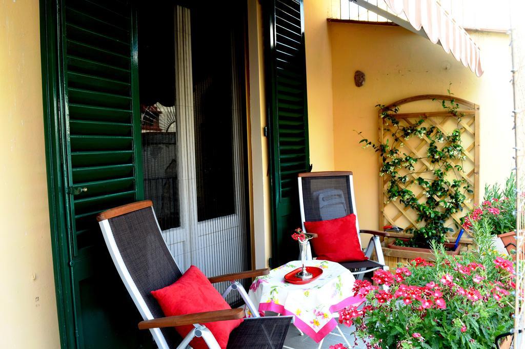 La Farina Suite Home Florens Rum bild