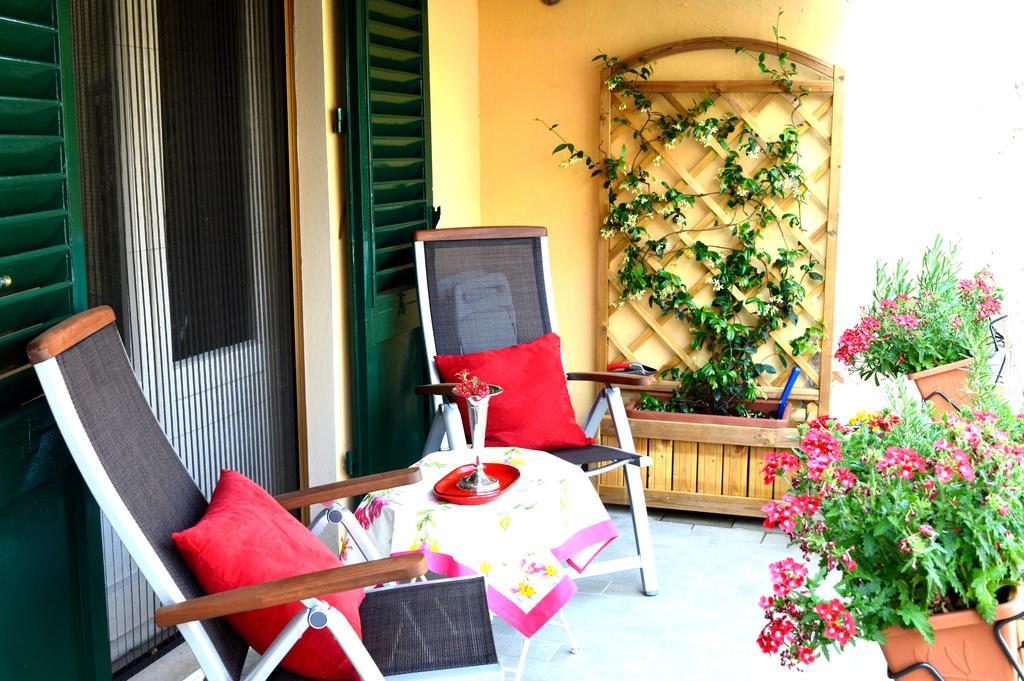 La Farina Suite Home Florens Rum bild