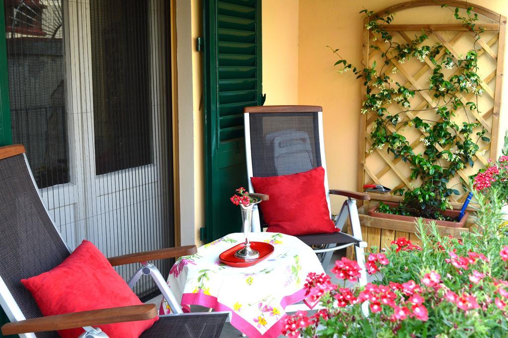 La Farina Suite Home Florens Rum bild
