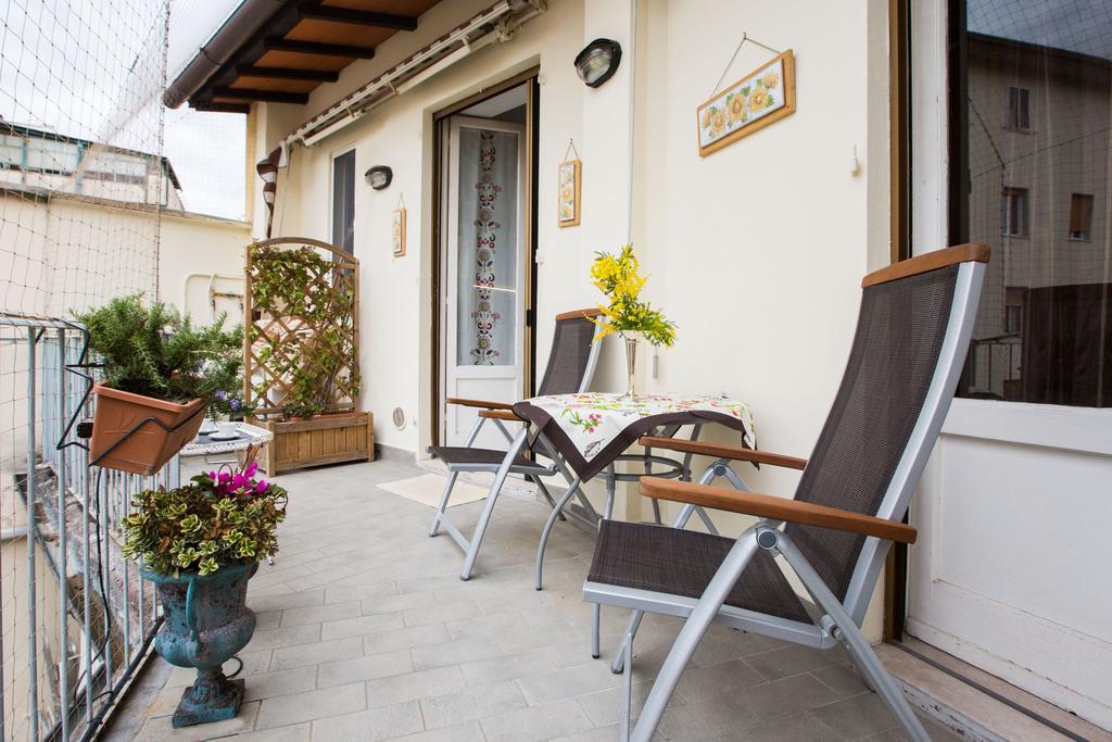 La Farina Suite Home Florens Exteriör bild
